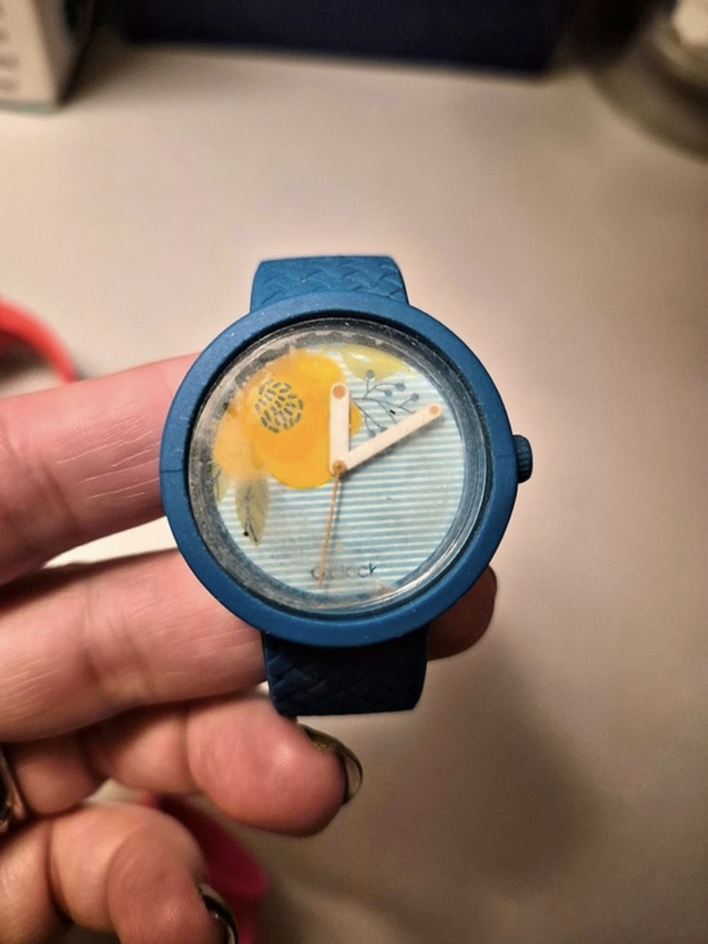 O Clock Watch From O Bag
